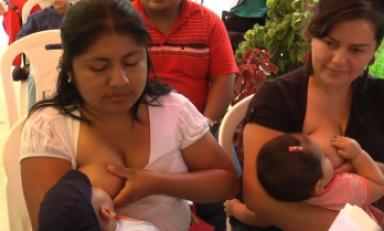 Hospital Las Mercedes promueve la campaña de lactancia materna