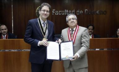Universidad Señor de Sipán declara visitante ilustre a embajador de Francia